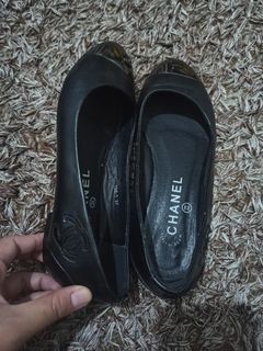 Chanel size 37