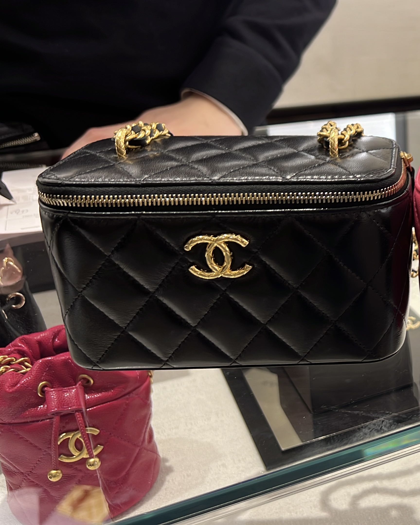 Chanel Vanity Cases 2023 Complete Guide  Review To A Modern Classic   Luxe Front