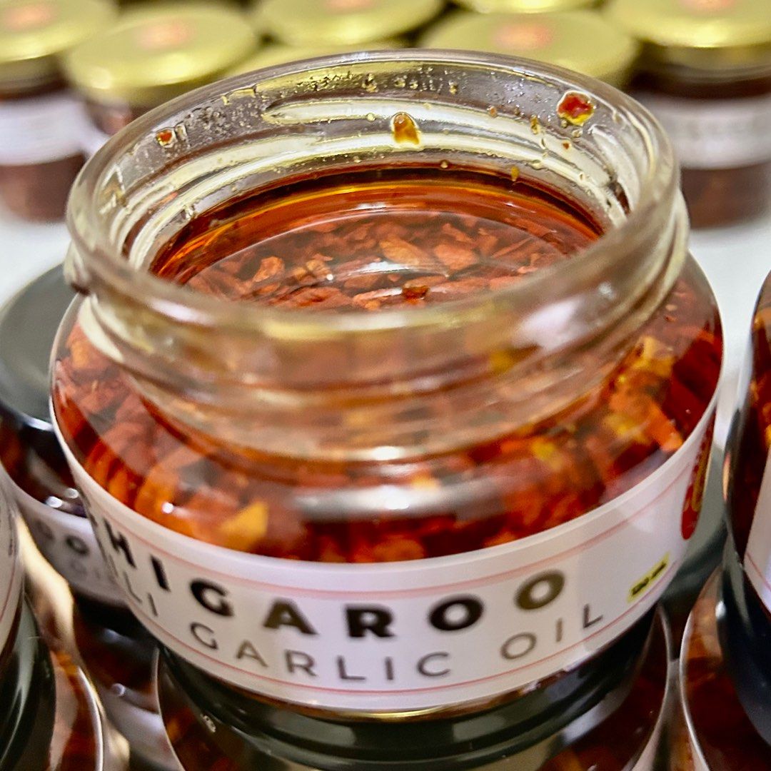 Chili Garlic Oil (in Canola), Food & Drinks, Spice & Seasoning on Carousell