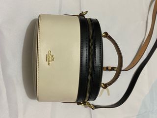 （分類：）位於 。 由 bettychoibetc 提交（商品編號 1215569460，圖片 1）。簡介： 。