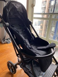 （分類：）位於 。 由 jiji555 提交（商品編號 1215542056，圖片 1）。簡介： 。