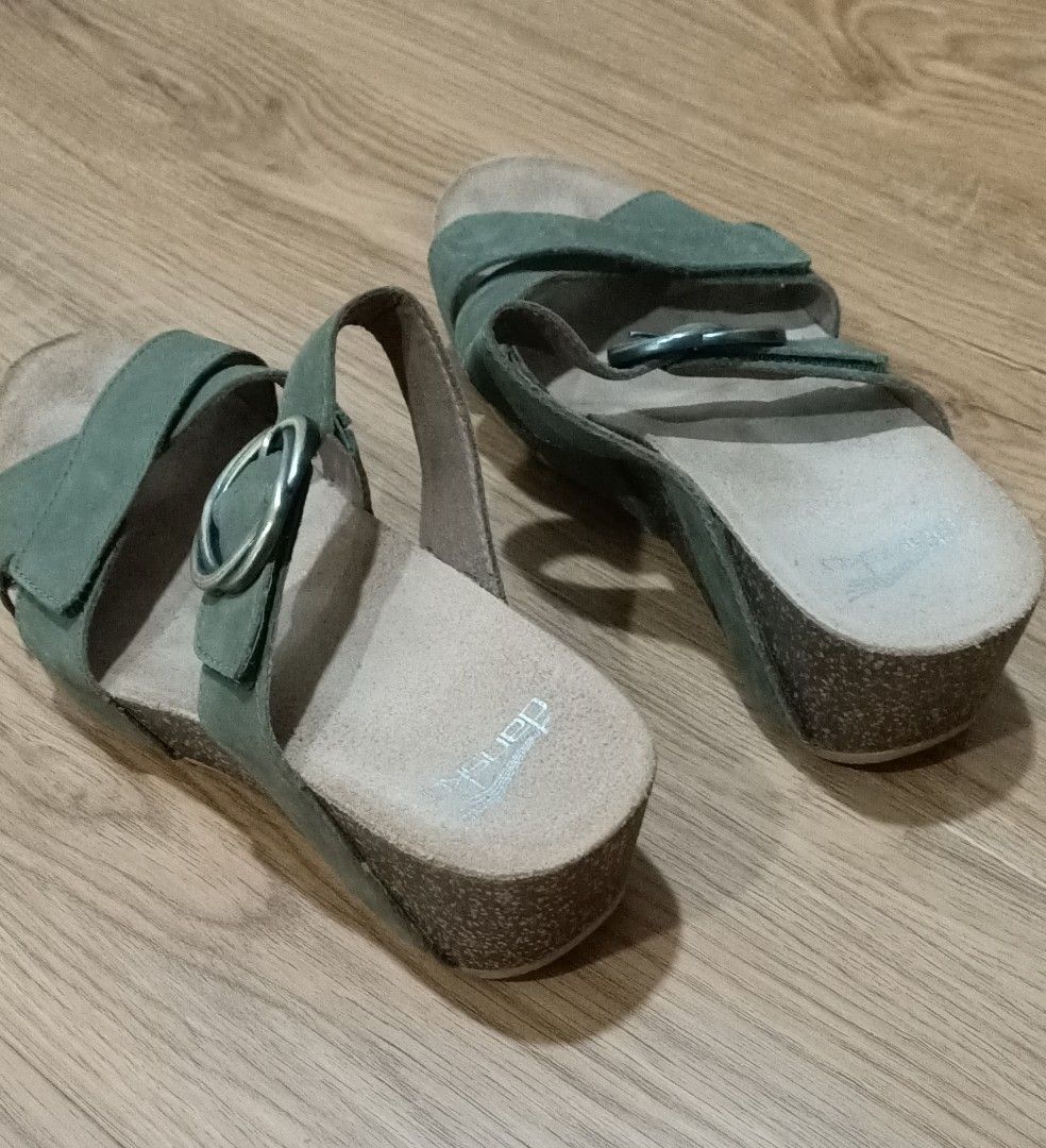 Dansko leather sandals hotsell