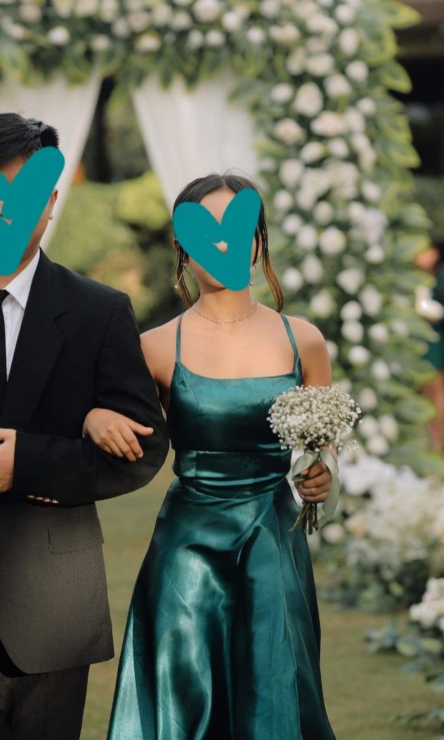 Emerald green silk gown discount