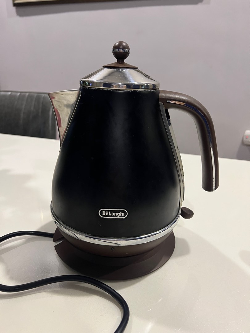 Delonghi Icona Vintage Series Black Kettle 1.7L, TV & Home Appliances