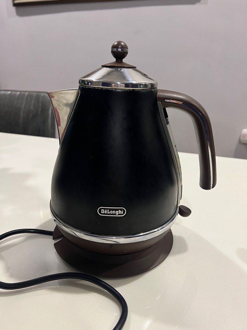 Delonghi Icona Vintage Series Black Kettle 1.7L, TV & Home Appliances, Kitchen Appliances