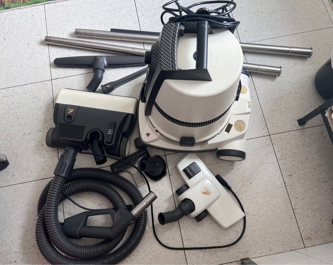 Delphin Lamella Vacuum Cleaner, TV & Home Appliances, Vacuum Cleaner