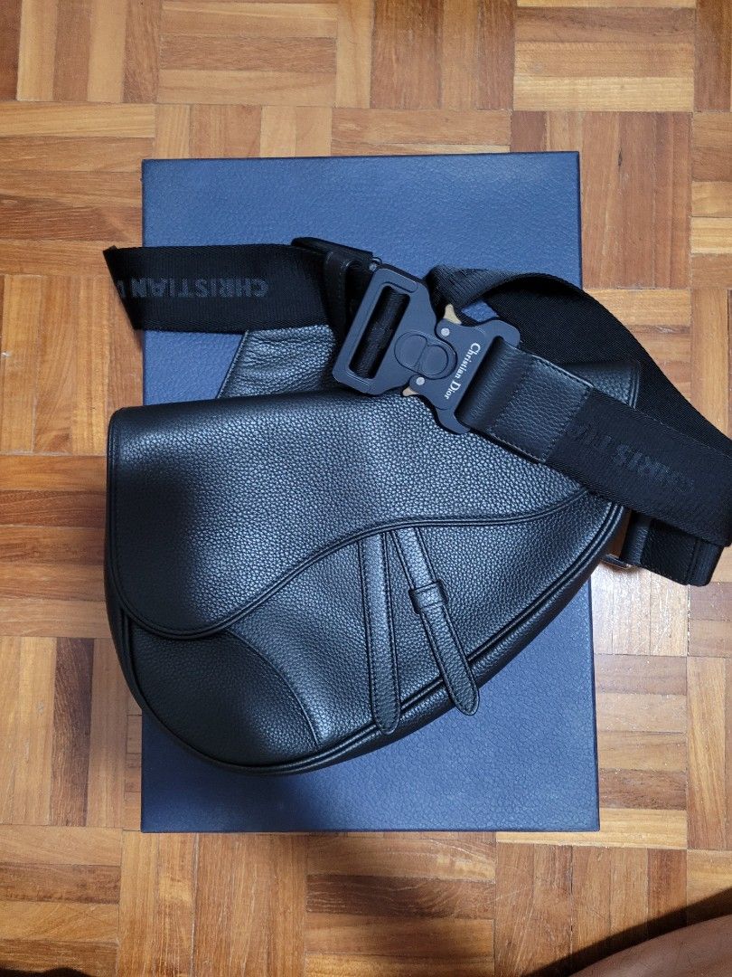 Dior ss19 shop saddle bag