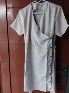 (Kategori: ) berada di . Dikirim oleh putrivalentin (ID iklan 1215568836, Gambar 1). Deskripsi: .