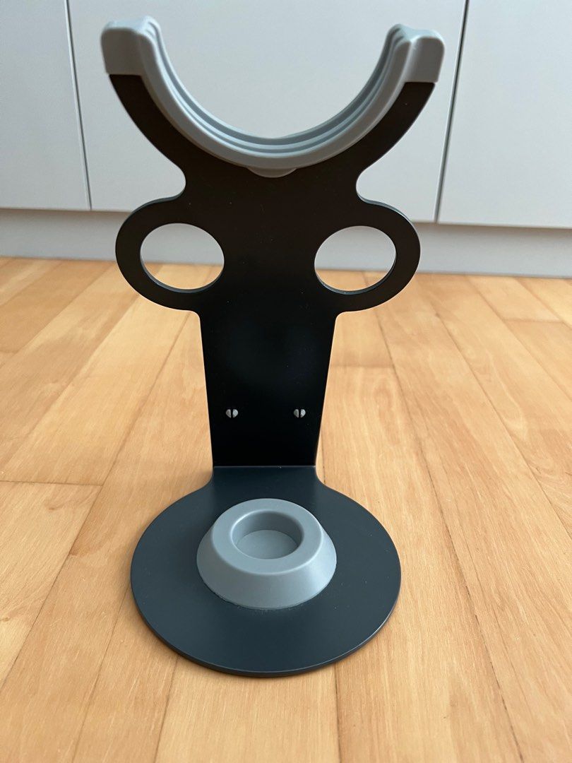 Dyson hair dryer stand, Beauty & Personal Care, Hair on Carousell