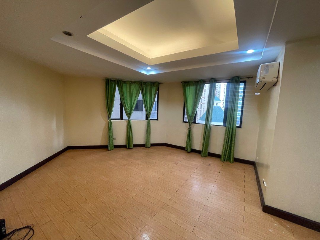 Eastwood City condo for rent 3 bedroomin grand eastwood palazzo, Property, Rentals, Apartments