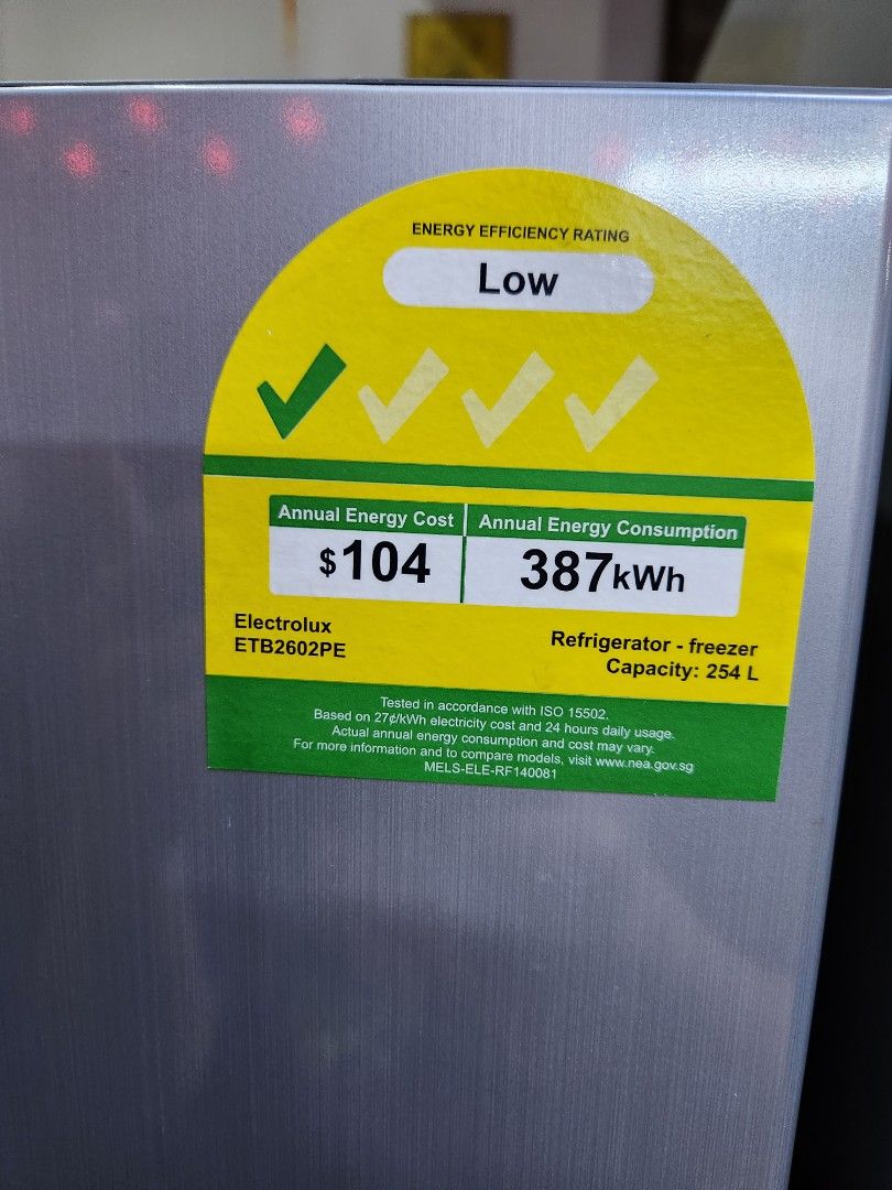 ELECTROLUX Fridge 275L ETB2602PE, TV & Home Appliances, Kitchen