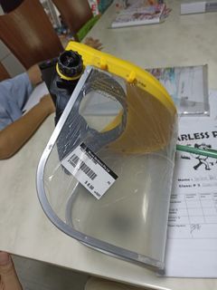 Face shield FCM8
