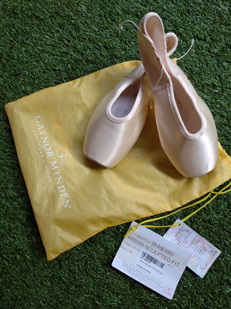 Gaynor Minden Pointe Shoes Women s Fashion Footwear Flats on