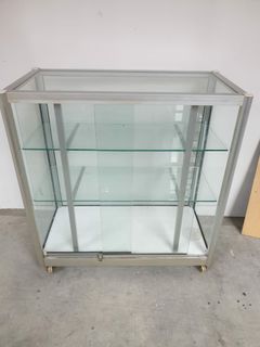 Glass display cabinet
