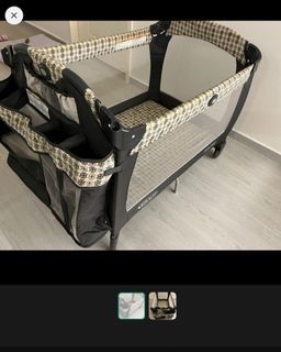 Graco Playpen / pack and play