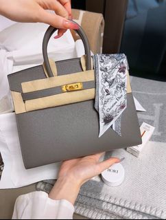 （分類：）位於 。 由 ansonon 提交（商品編號 1215630857，圖片 1）。簡介： 。