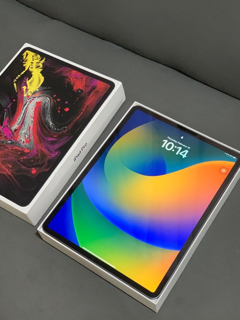 iPad Pro 12.9 inch (2nd Gen), Mobile Phones & Gadgets, Tablets, iPad on