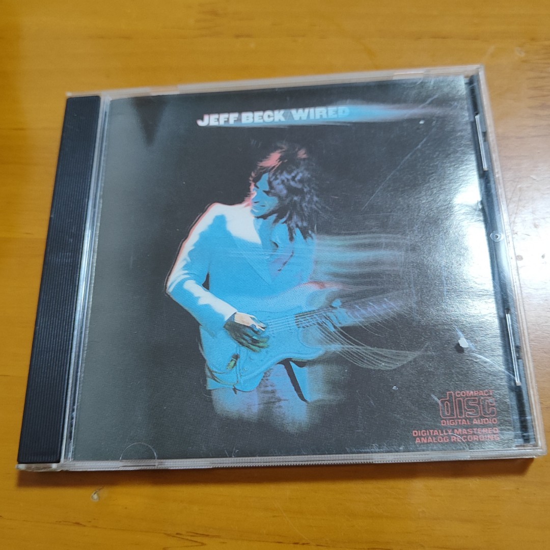 Jeff Beck - Wired cd, 興趣及遊戲, 音樂樂器& 配件, 音樂與媒體- CD