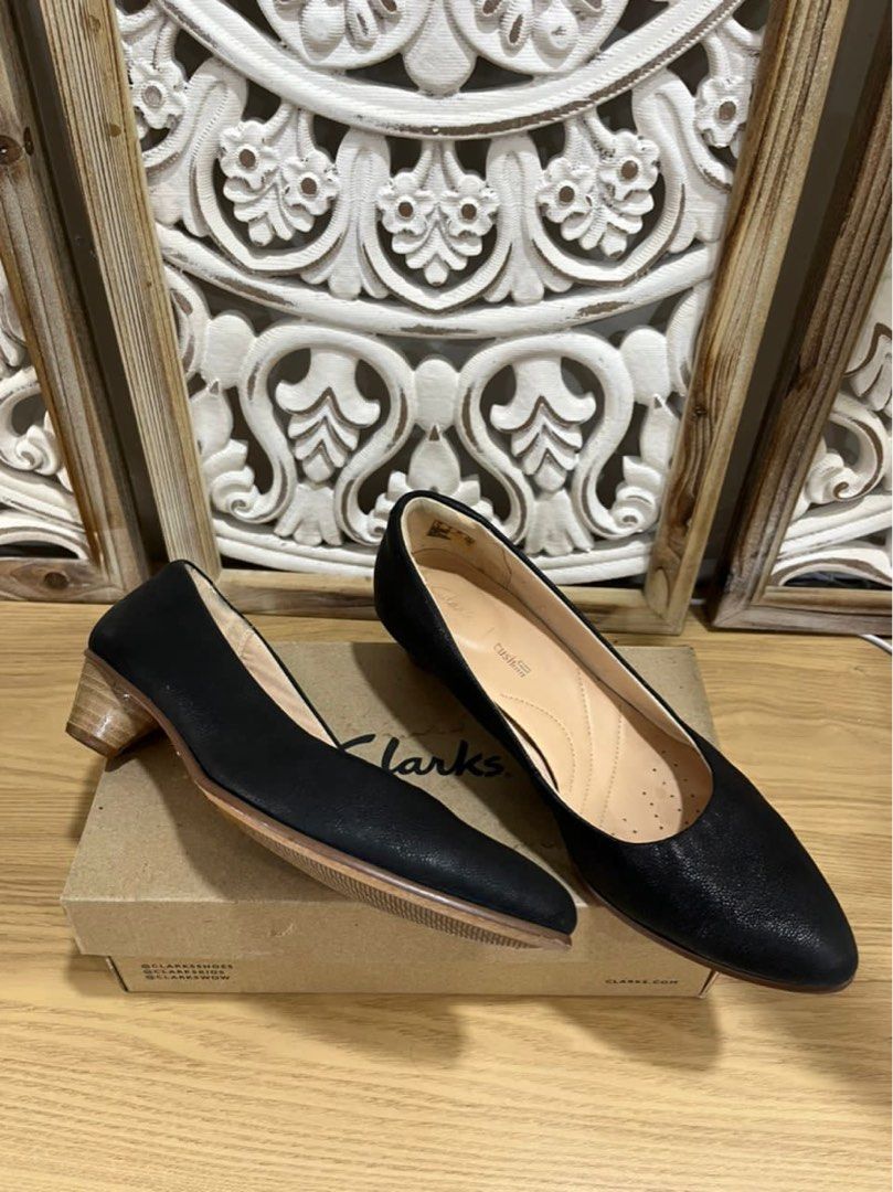 Clarks mena bloom sales black