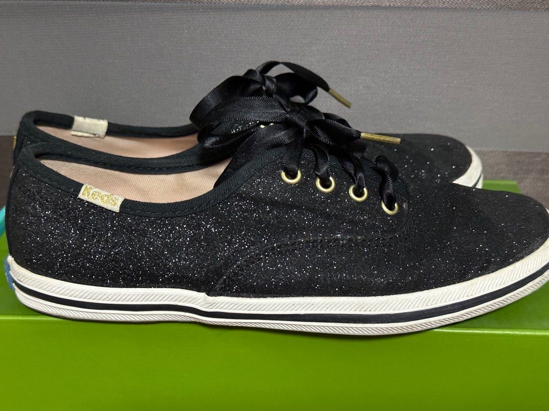 best ladies trainers for wide feet