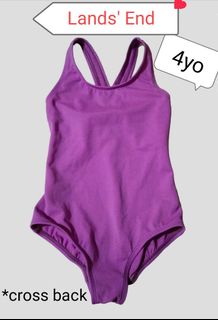 (Category: ) located in . Submitted by Sophia_Fashion (Listing ID 1215623862, Image 1). Description: .