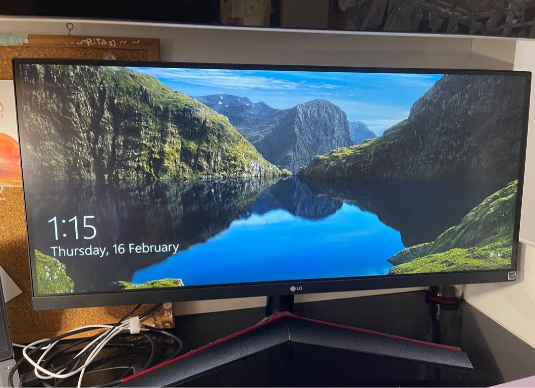 LG Ultrawide Monitor 29WP60G 29inch, 電腦＆科技, 電腦周邊及配件, 電子屏幕 Carousell