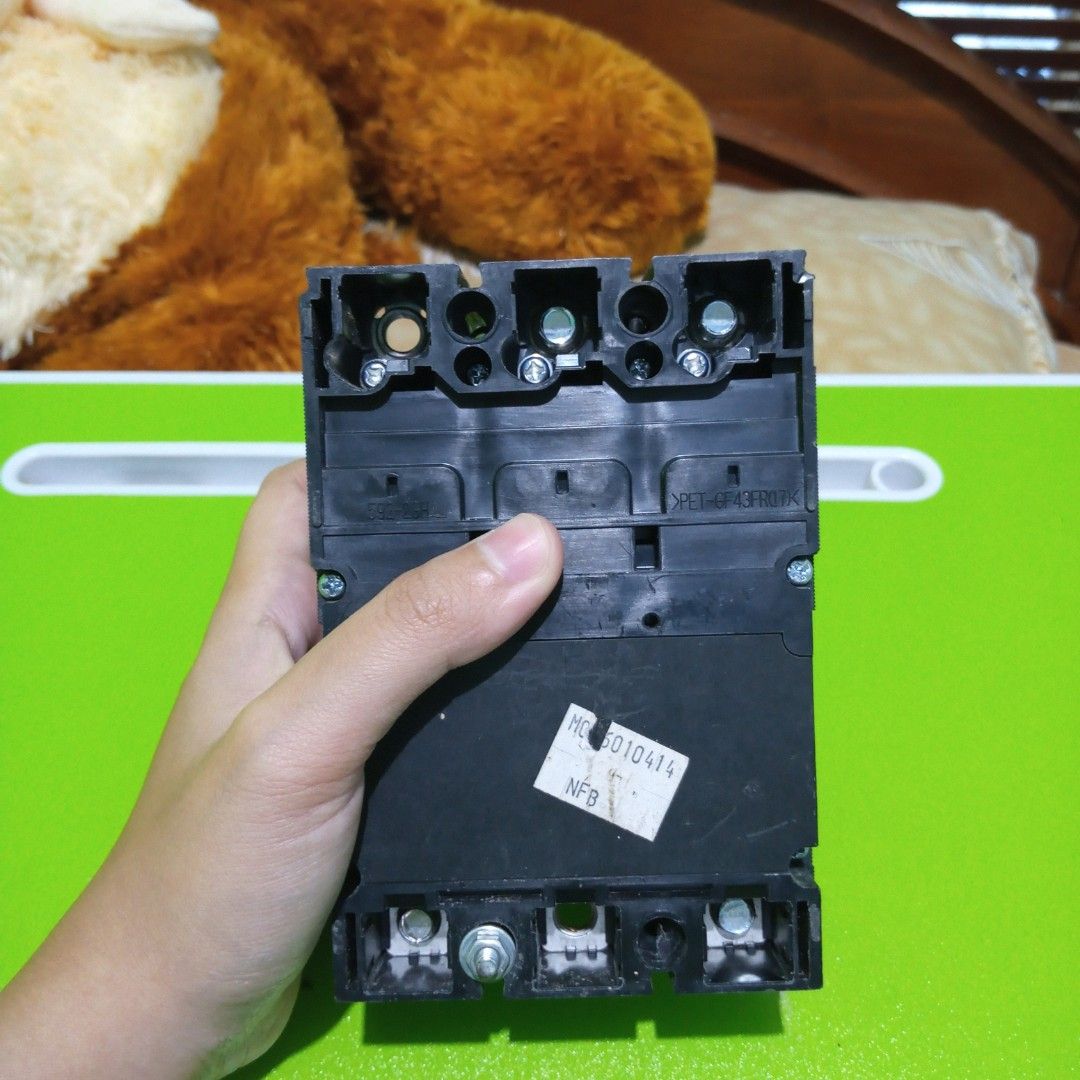 MITSUBISHI No Fuse Breaker / MCCB / NFB NF125CV 3P 100A Original