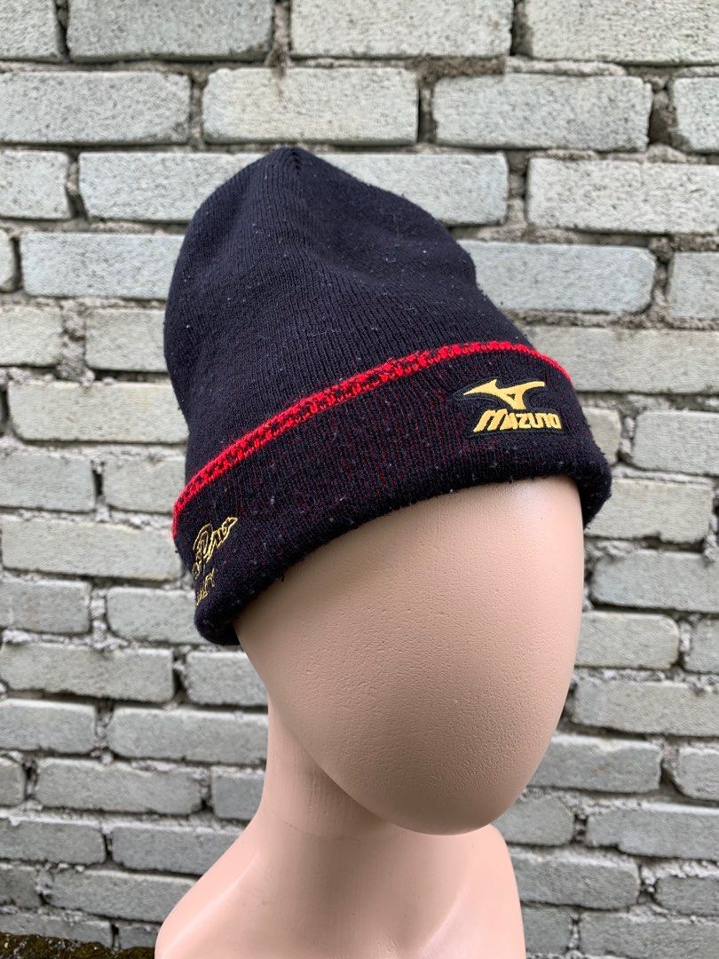 Mizuno store beanie hat