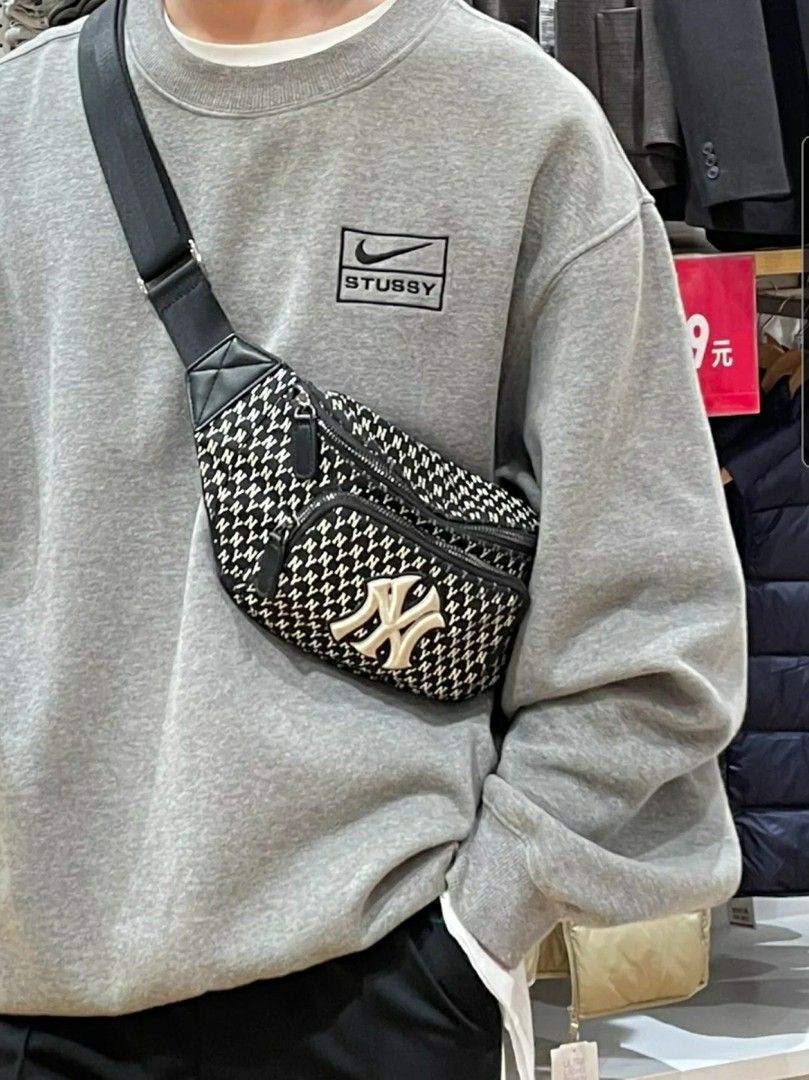 MLB Monogram New York Yankees Hip Sack NY Logo Waist Bag Pouch Bag