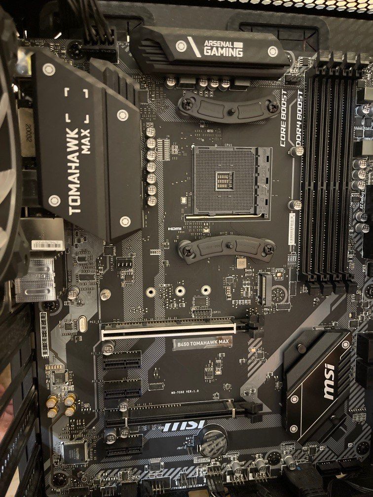 Gigabyte b450 tomahawk outlet