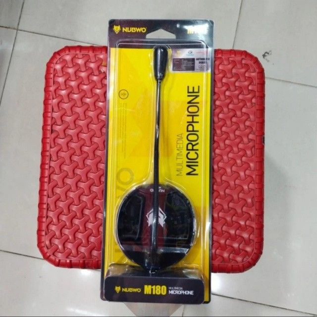 Microphone clearance nubwo m180