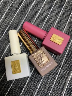 （分類：）位於 。 由 carmennnnn_ 提交（商品編號 1215626885，圖片 1）。簡介： 。