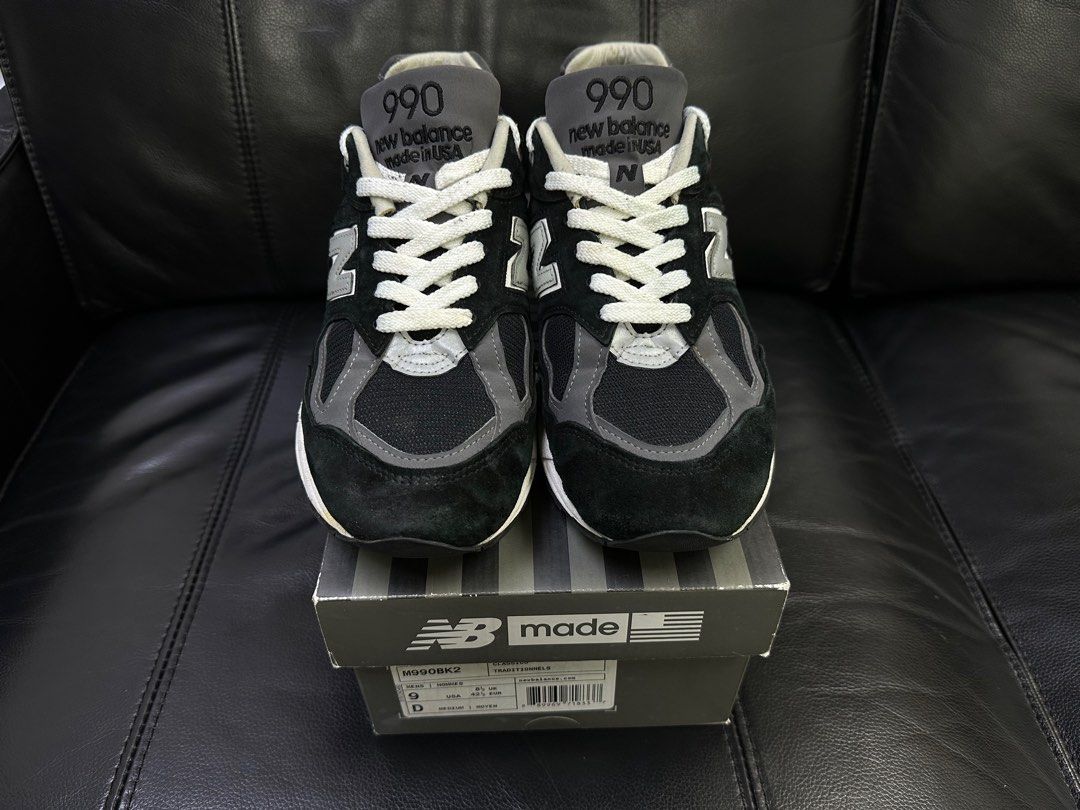 New Balance M990BK2 US9 990V2 Carousell