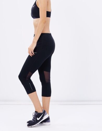 Nike Running Fast Dri-FIT cropped leggings in black | ASOS