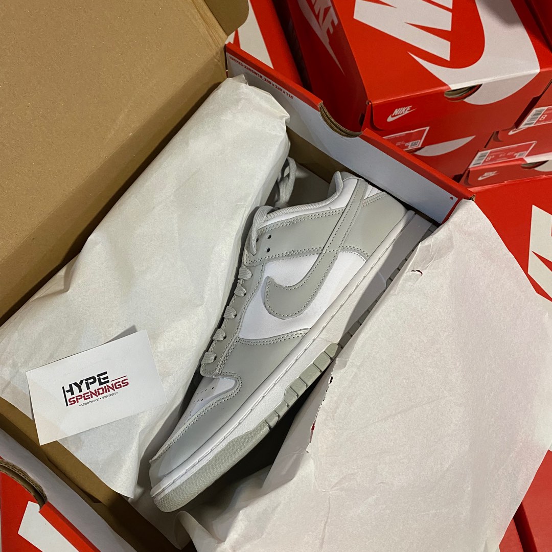 nike grey frog