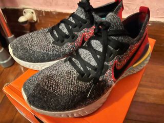 （分類：）位於 。 由 brianchow66 提交（商品編號 1215621098，圖片 1）。簡介： 。