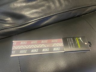 （分類：）位於 。 由 purpleau 提交（商品編號 1215605727，圖片 1）。簡介： 。