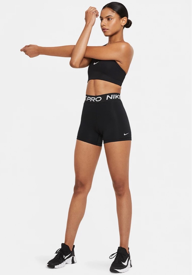Nike Pro Sports Bra, Women's Fashion, Activewear on Carousell