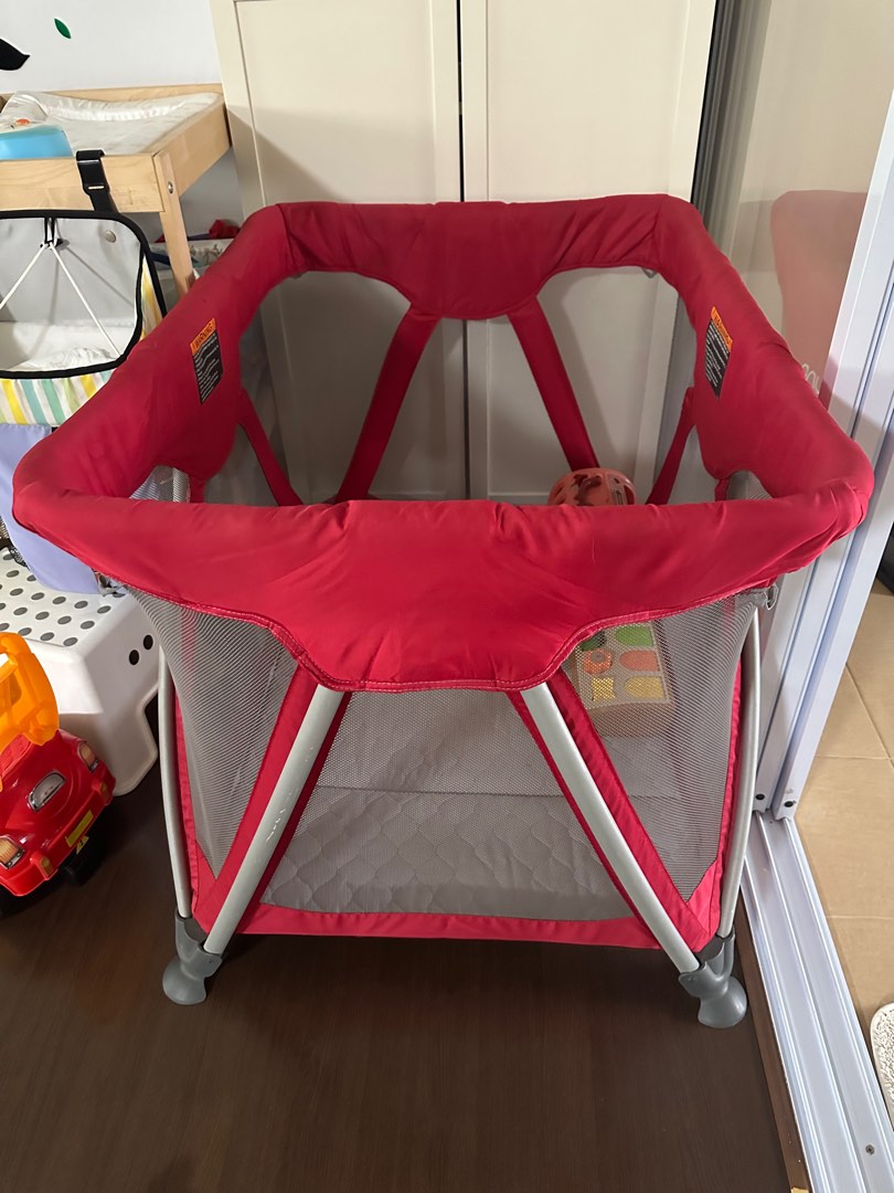 Nuna Sena baby cot play pen , Babies & Kids, Baby Nursery & Kids
