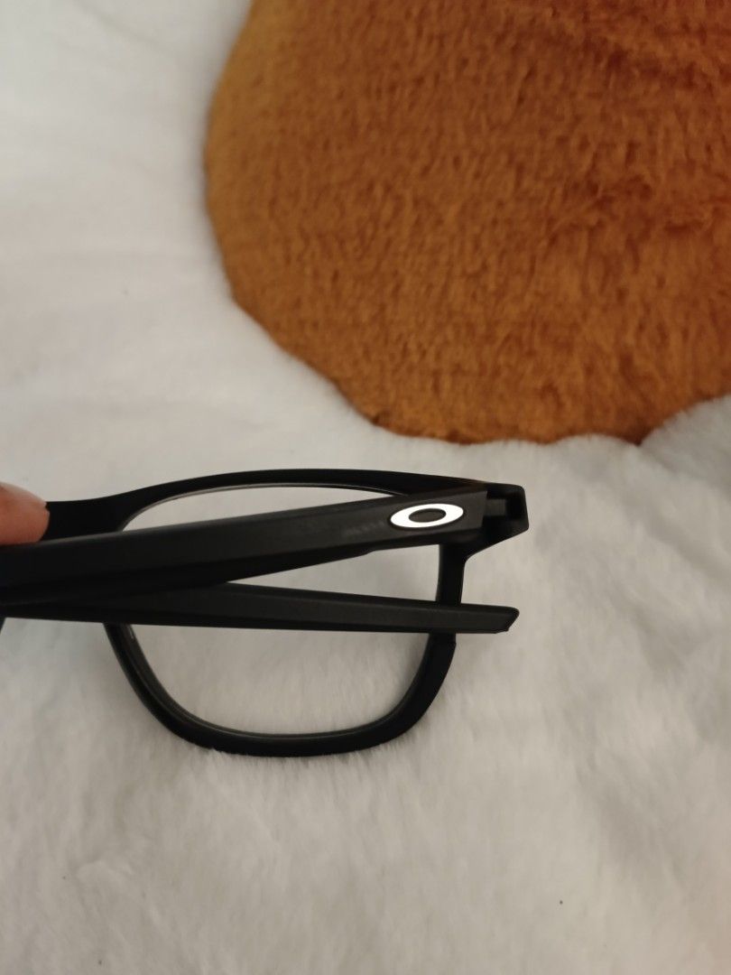 Oakley Reading Glasses, Men's Fashion, Watches & Accessories, Sunglasses & Eyewear on Carousell