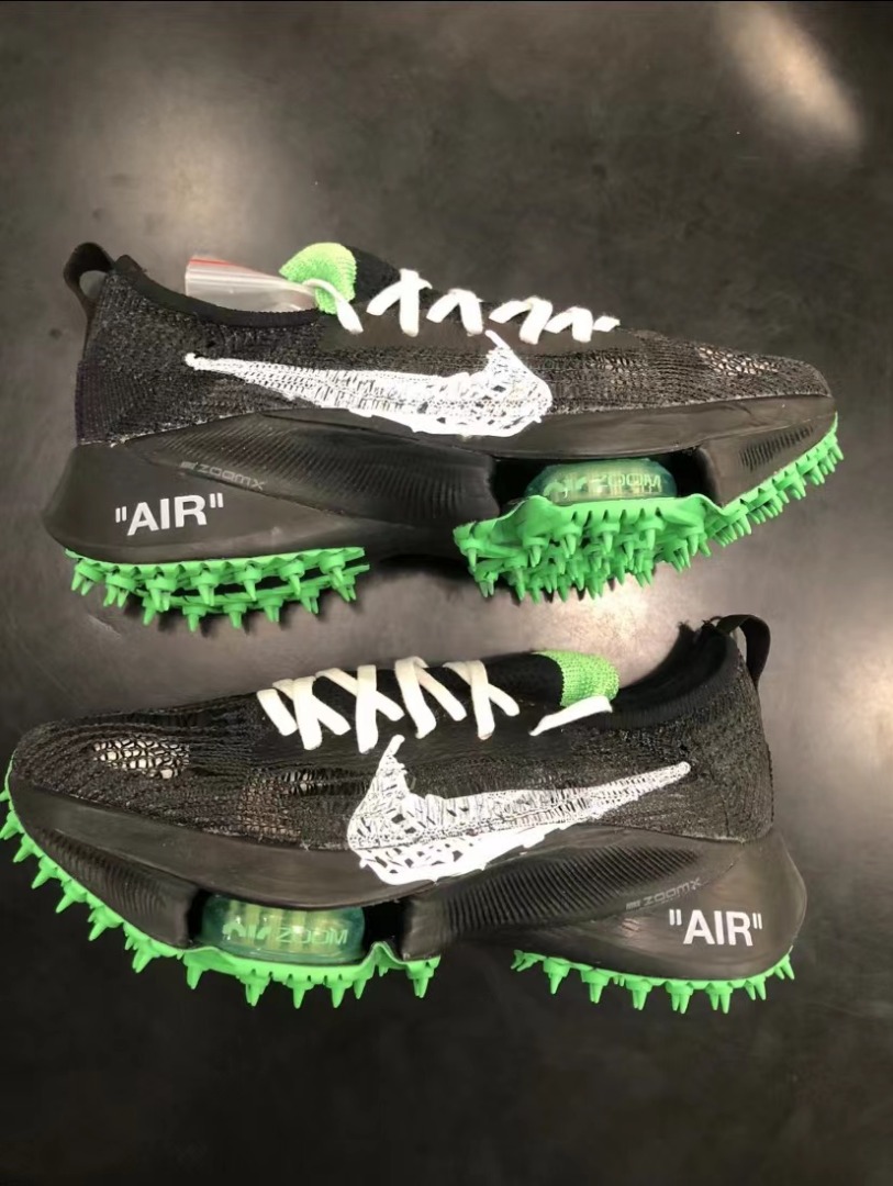 【新品未使用】OffWhite Nike Air Zoom Tempo スニーカー 靴 メンズ ハイクオリティー