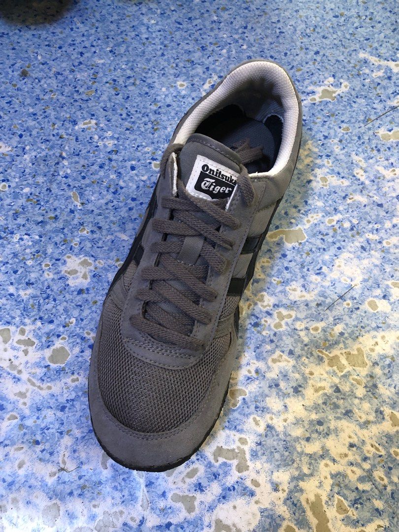 Ultimate 81 charcoal black online