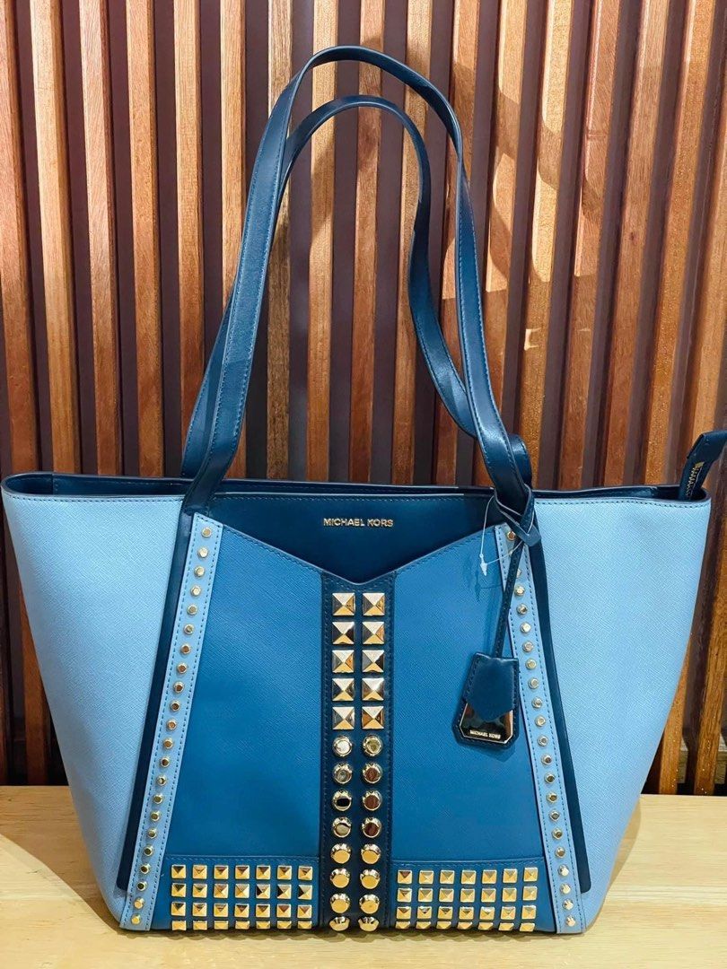 💯ORIGINAL MICHAEL KORS WHITNEY LARGE TOTE BLUE (Category: Luxury Bags & Wallets) located in Quezon City. Submitted by ashongsstore (Listing ID 1215557044, Image 1). Description: Sale 〽️MICHÁEL K0RS〽️ 🇵🇭ONHAND🇵🇭 ‼️Please look at our pictures as that is exactly what you are purchasing‼️ 💯GUARANTEED ORIGINAL AND AUTHENTIC or TRIPLE YOUR MONEY BACK! Not REPLICA, OEM, TOP GRADE QUALITY, AUTHENTIC QUALITY or Any other Terms to DENOTE FAKE! 😎 . .