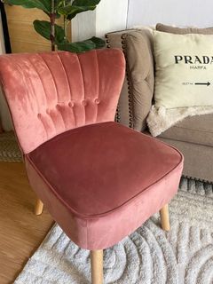 Ovela Velvet pink Accent chair
