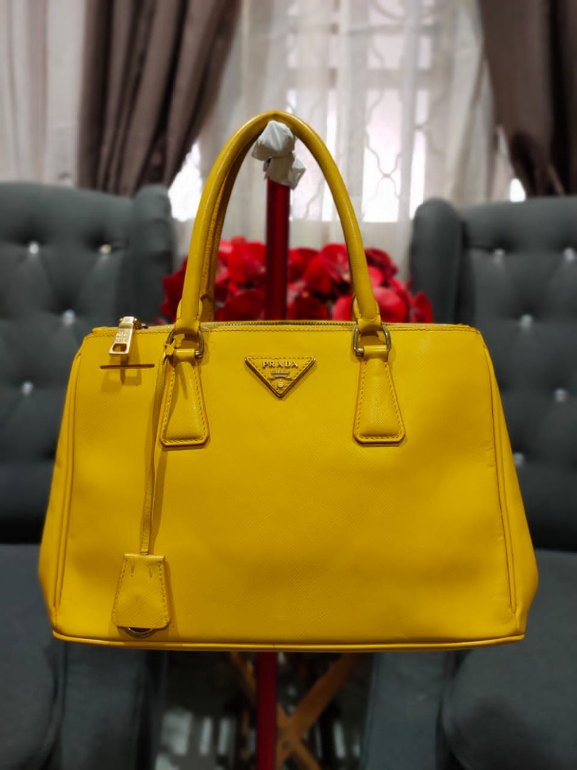 PRADA Handbag, Women's Fashion, Bags & Wallets, Tote Bags on Carousell