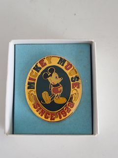 (Category: ) located in . Submitted by vintagehuntsg (Listing ID 1215543971, Image 1). Description: .
