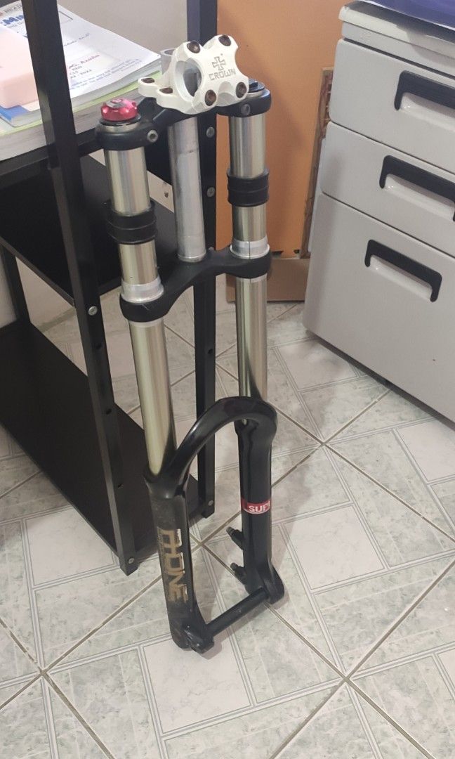 RST R One downhill fork Sports Equipment Bicycles Parts Bicycles on Carousell