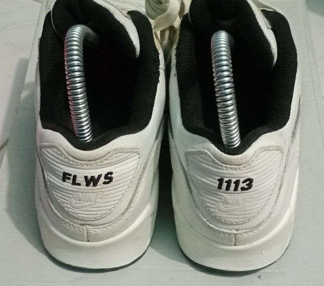 ukuran sepatu nike air max