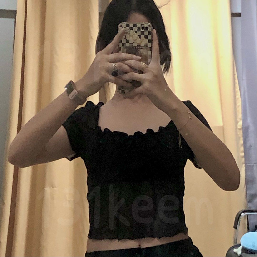 SHEIN lettuce trim ruched bust mesh crop top (Category: Others Tops) located in Cabanatuan. Submitted by 131keem (Listing ID 1215636875, Image 2). Description: original shein used once lang •xs on tag, pero best fits small •see through, makapal lang sa bust part (sf will be shouldered by the buyer) mop: gcash mod: j&t or lbc.