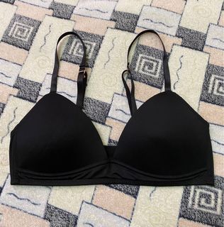Size 36C / 38B